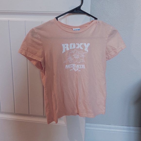🌈Roxy Tee🌈 - Picture 1 of 1